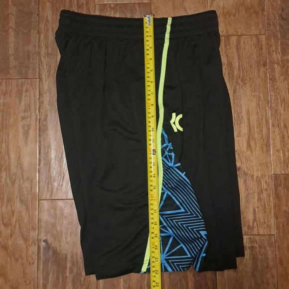Nike basketball shorts - Picture 4 of 7